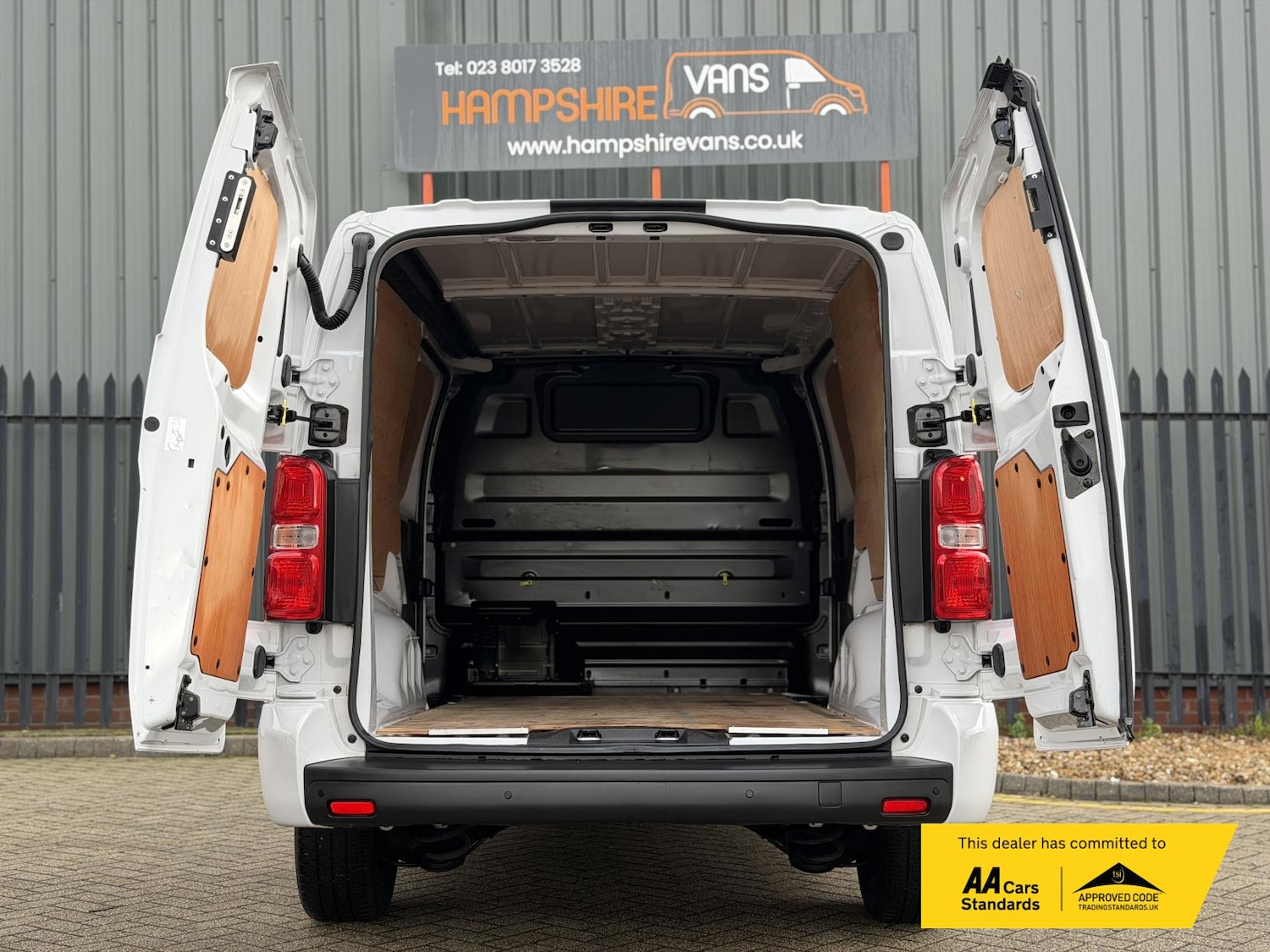 Used Vauxhall Vivaro 2023 for sale - 77371066: Photo 24