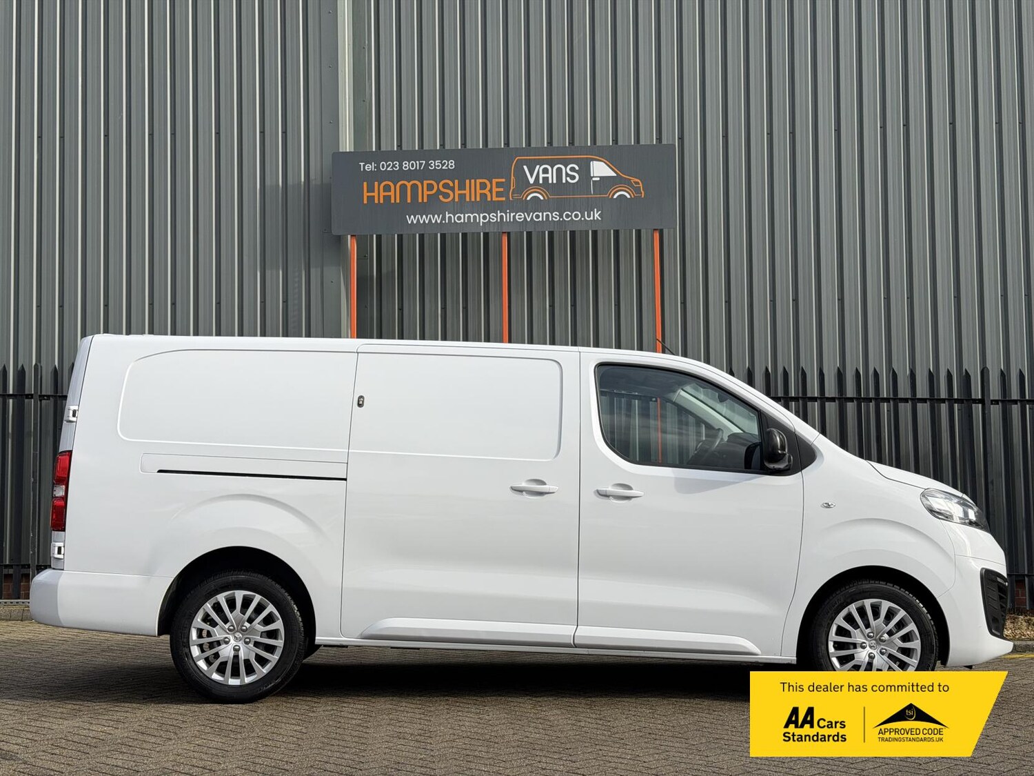 Used Vauxhall Vivaro 2023 for sale - 77371066: Photo 6