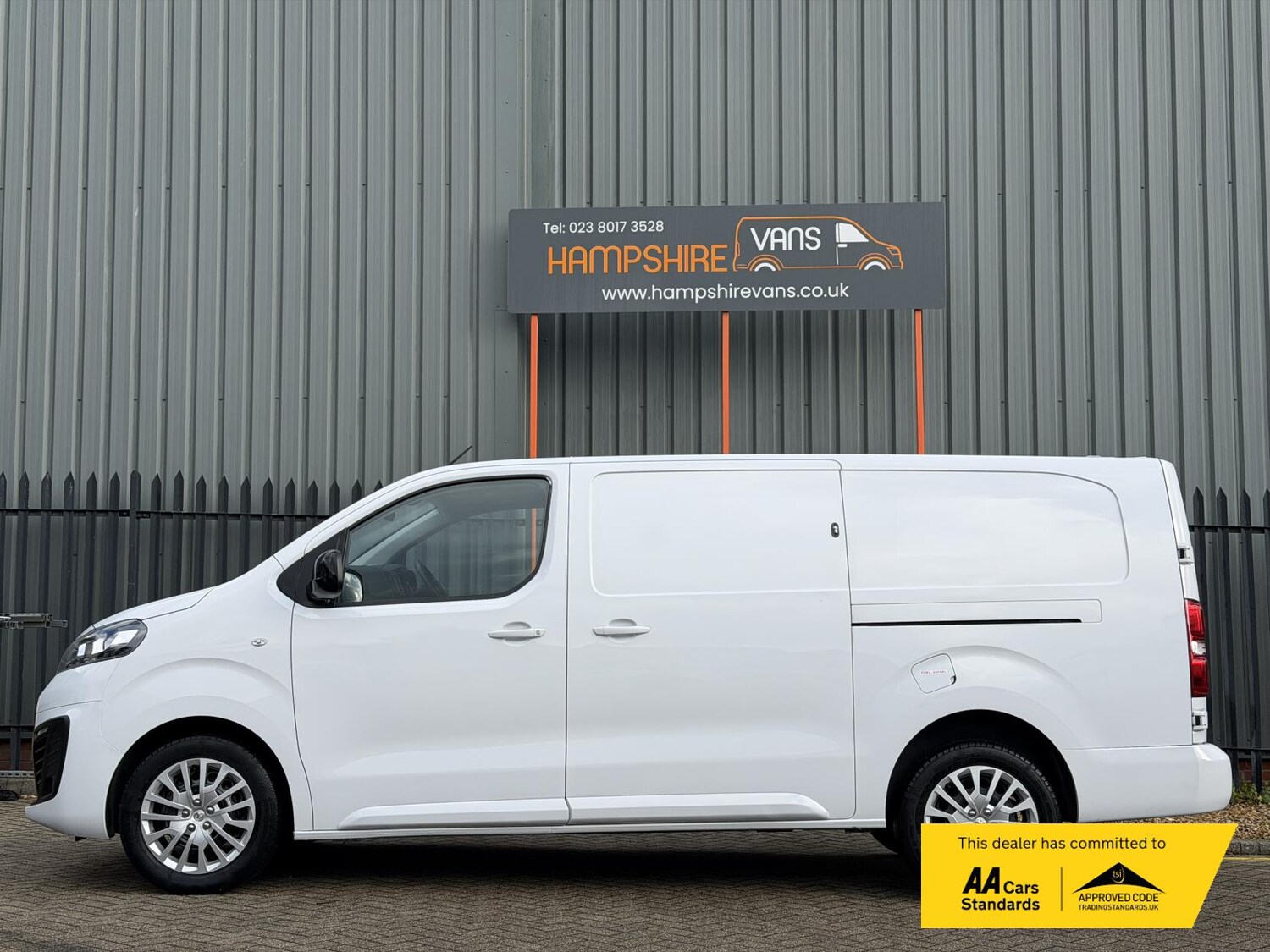 Used Vauxhall Vivaro 2023 for sale - 77371066: Photo 7