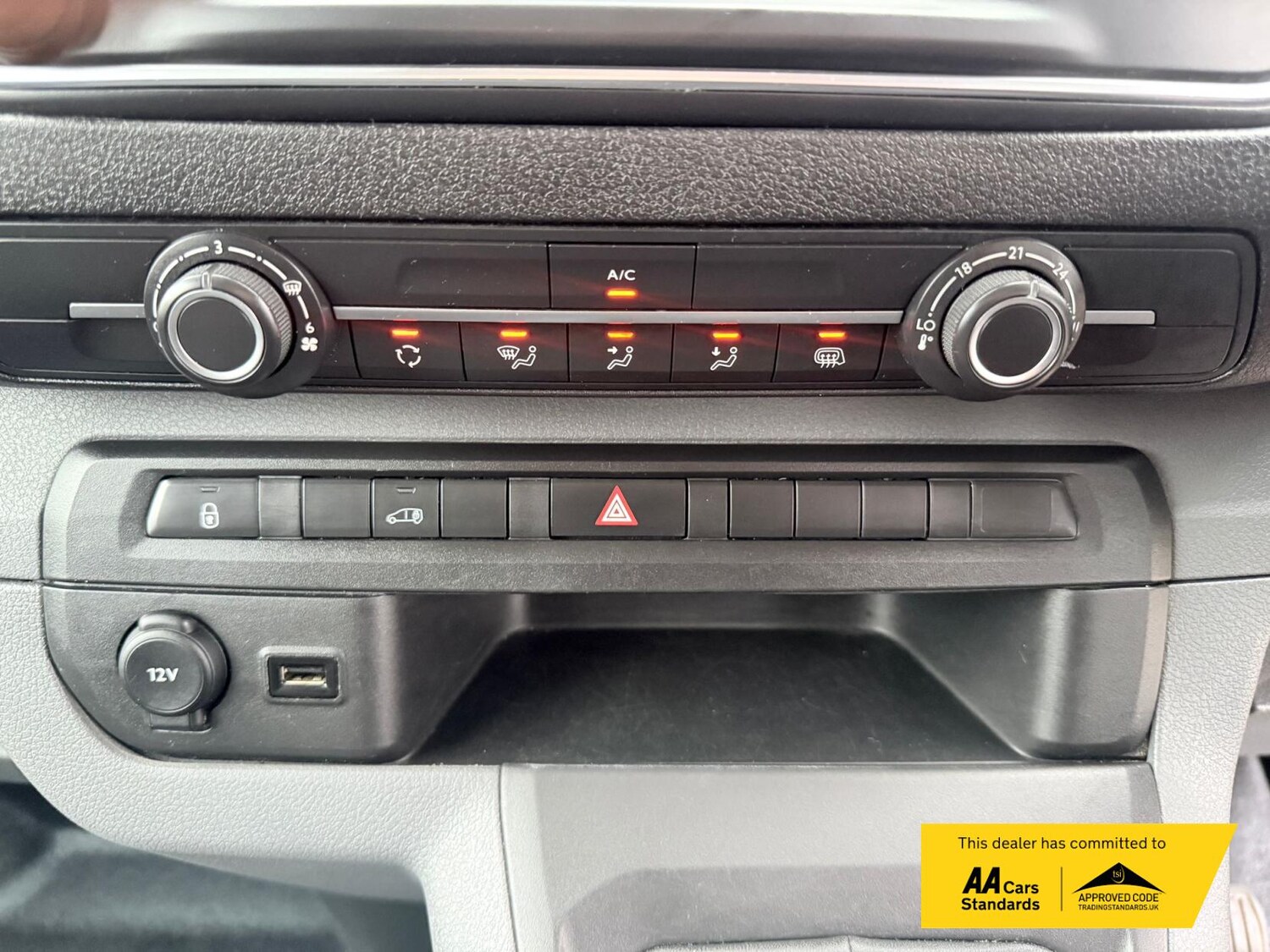 Used Peugeot Expert 2021 for sale - 77248158: Photo 35