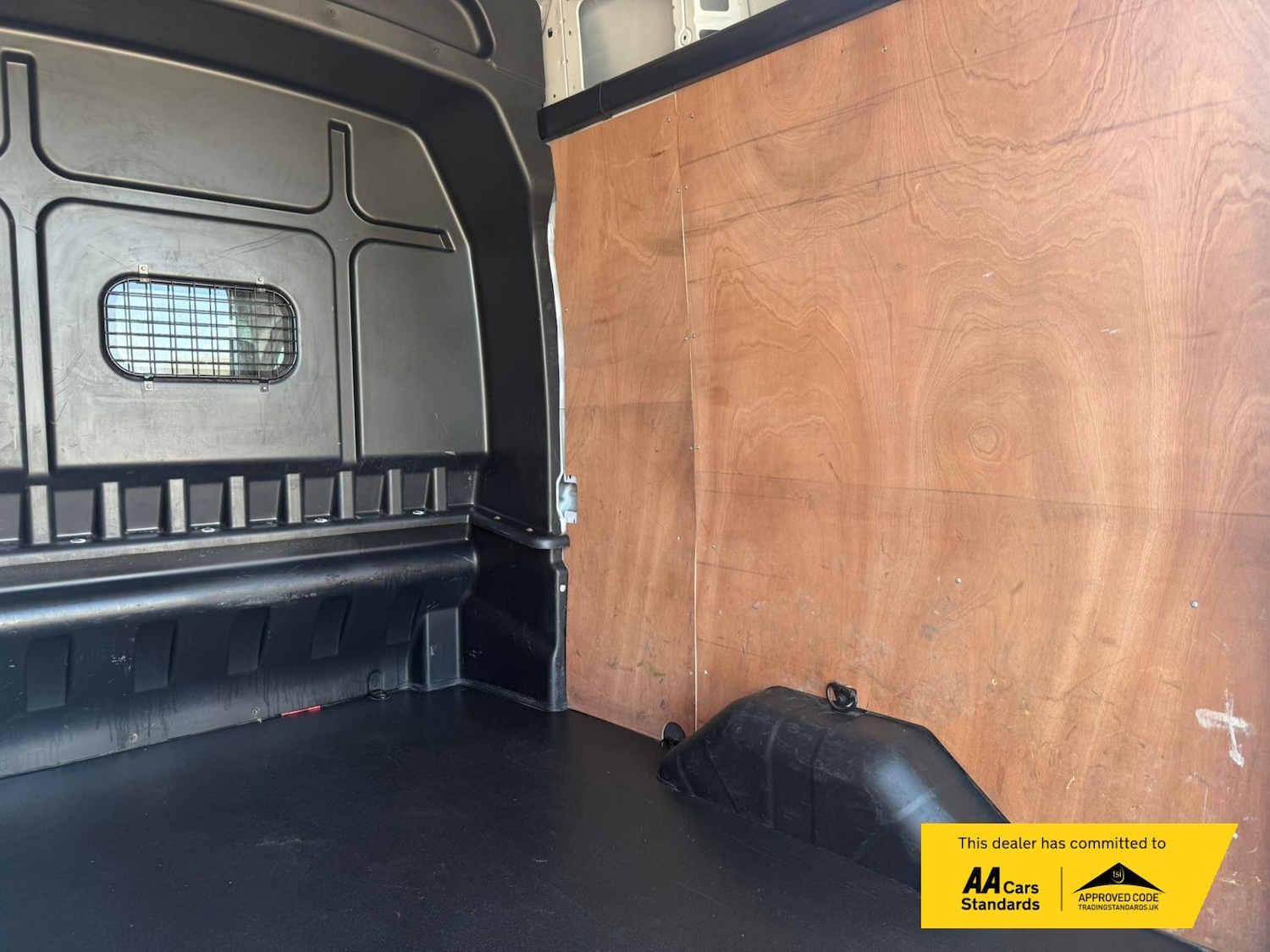 Used Ford Transit 2021 for sale - 76822115: Photo 30