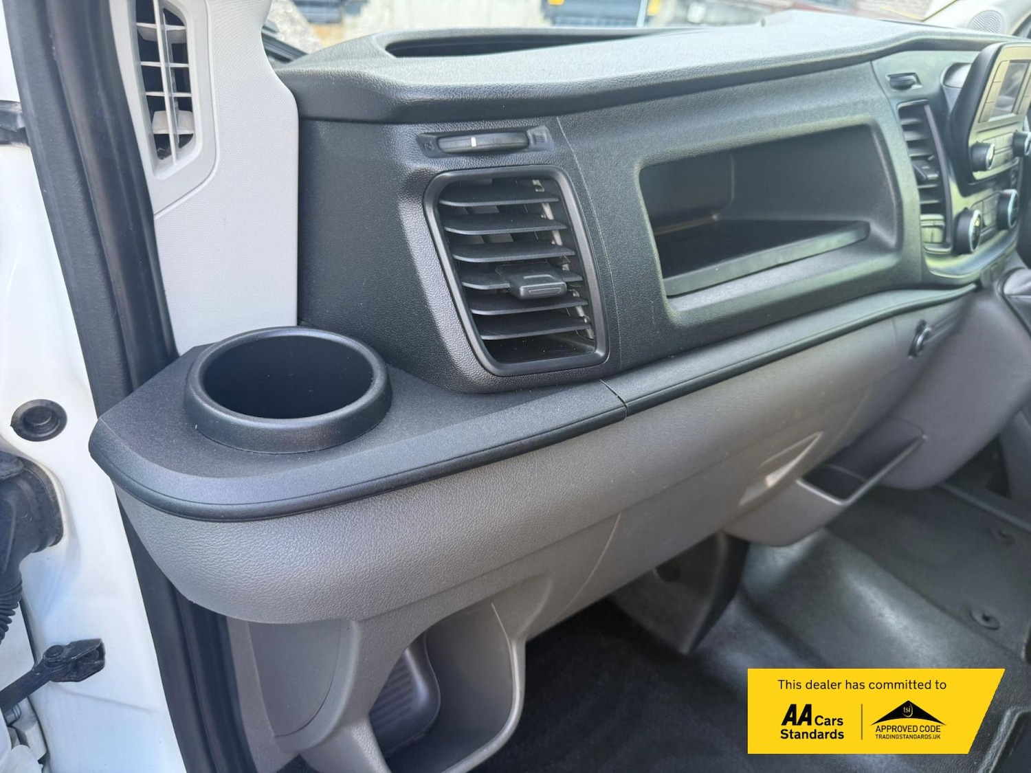 Used Ford Transit 2021 for sale - 76822115: Photo 48