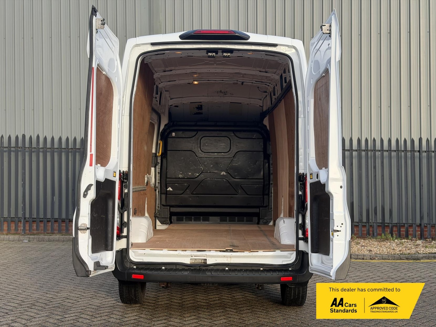 Used Ford Transit 2020 for sale - 77127779: Photo 10