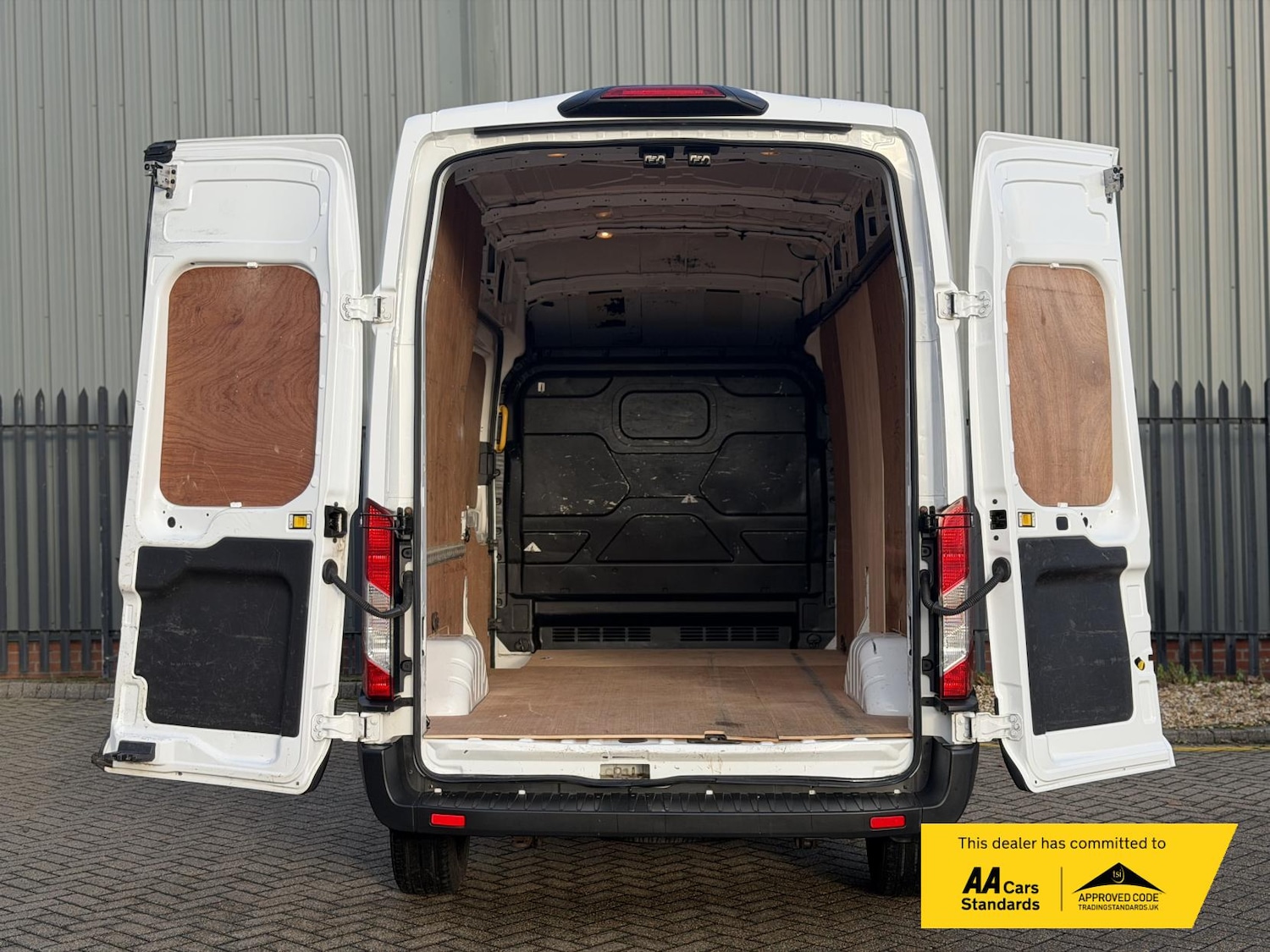 Used Ford Transit 2020 for sale - 77127779: Photo 11