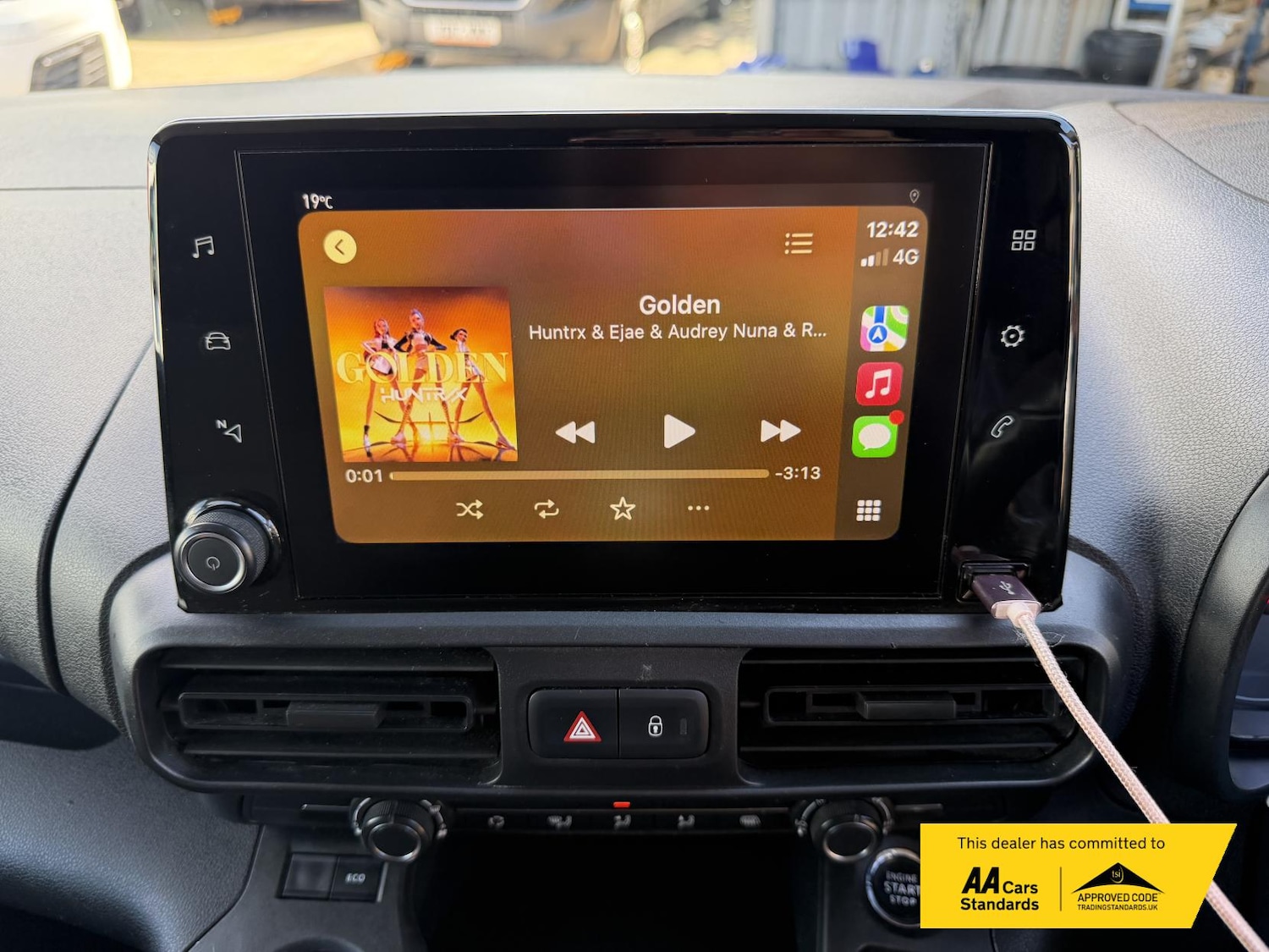 Used Vauxhall Combo 2019 for sale - 76038263: Photo 10