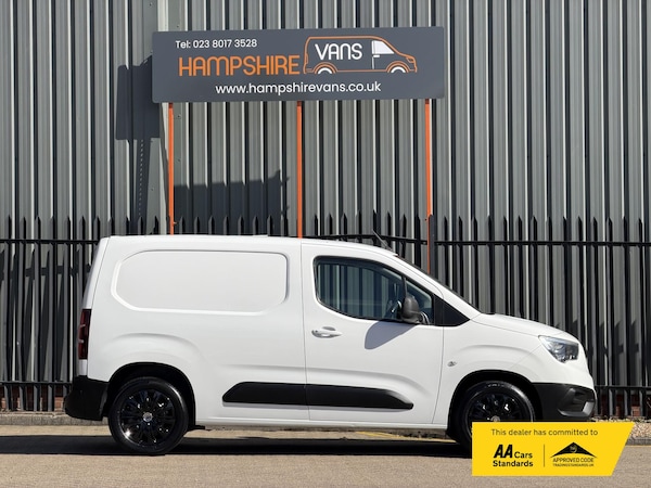 Used Vauxhall Combo 2019 for sale - 76038263: Photo 5