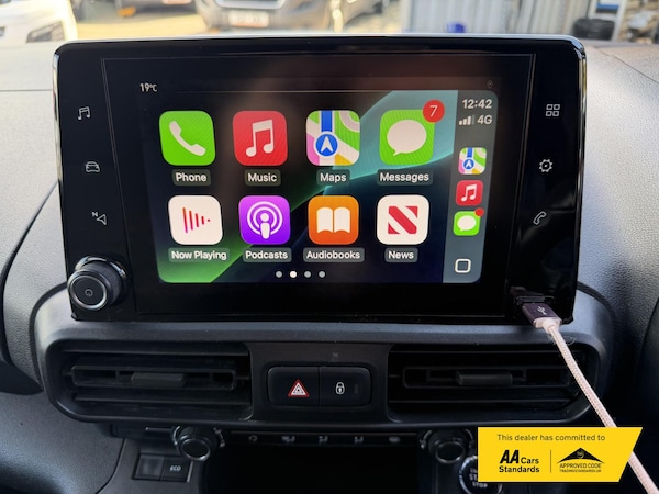 Used Vauxhall Combo 2019 for sale - 76038263: Photo 9