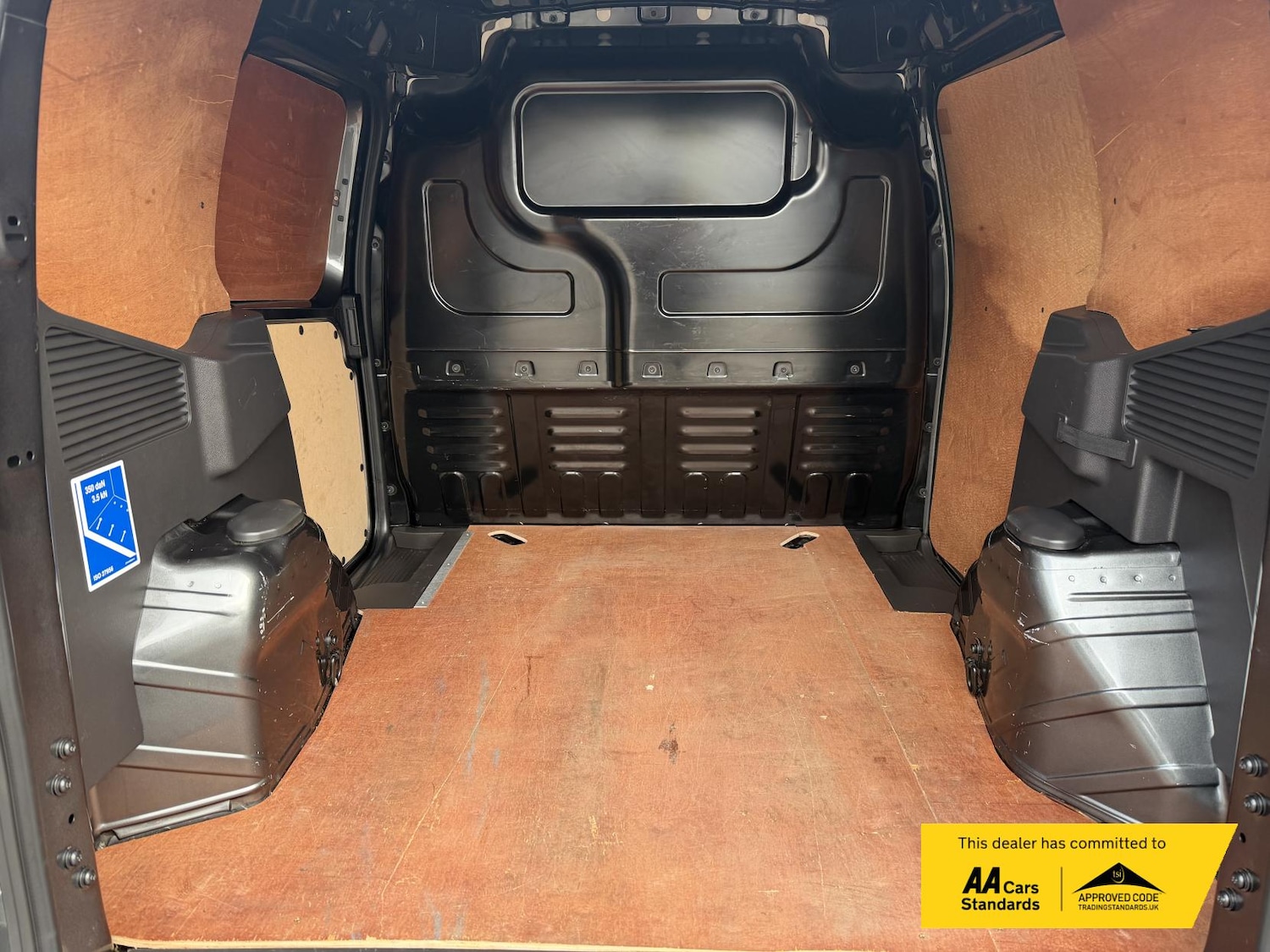 Used Ford Transit Courier 2019 for sale - 76534337: Photo 17