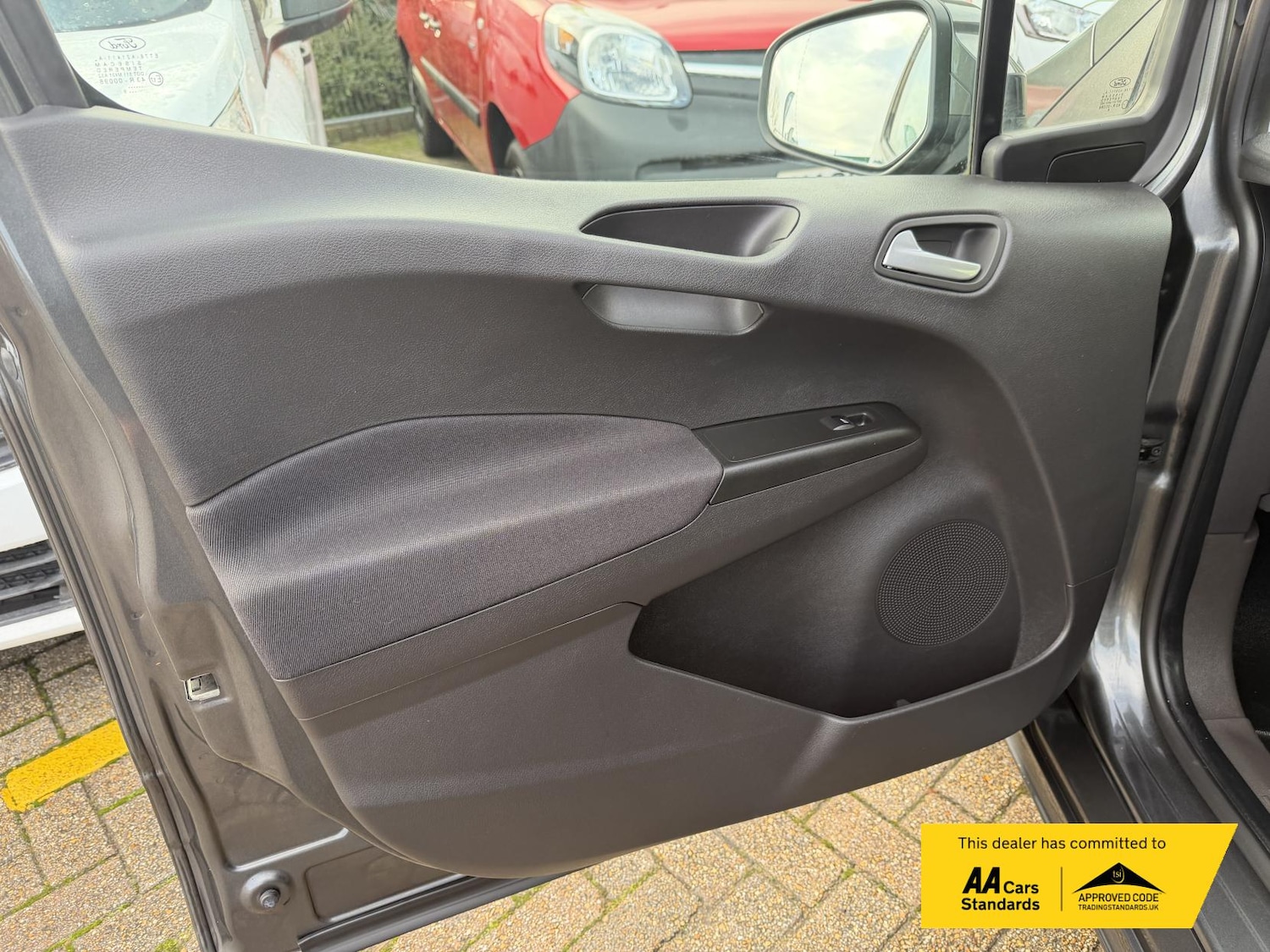 Used Ford Transit Courier 2019 for sale - 76534337: Photo 21