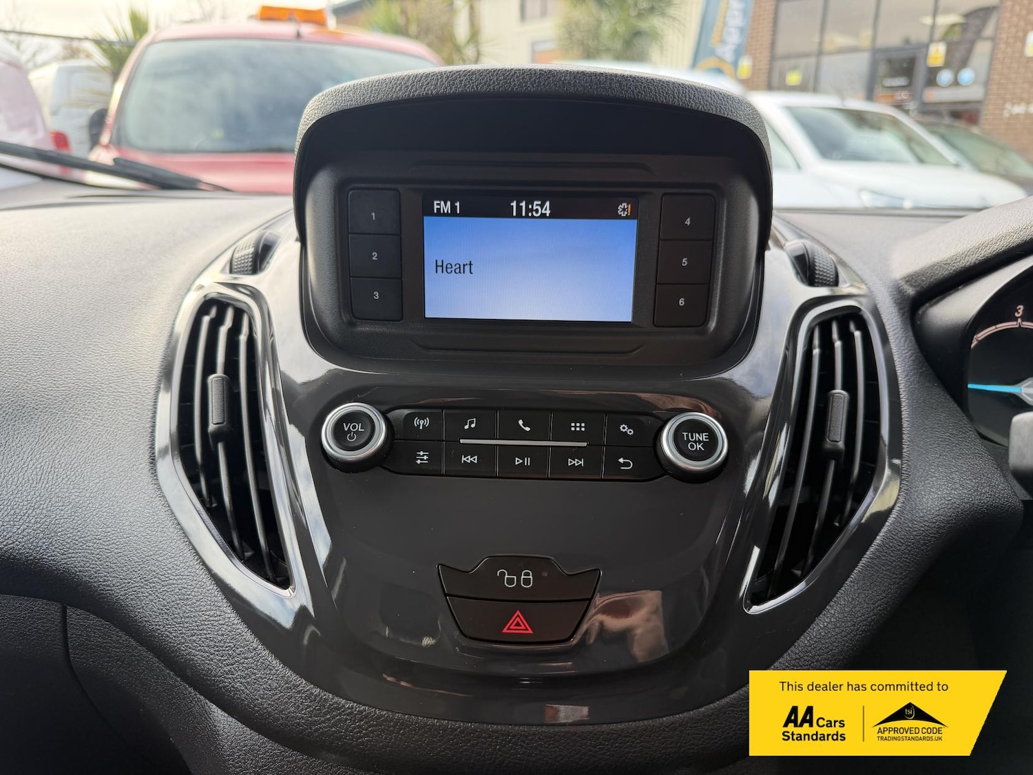 Used Ford Transit Courier 2019 for sale - 76534337: Photo 24