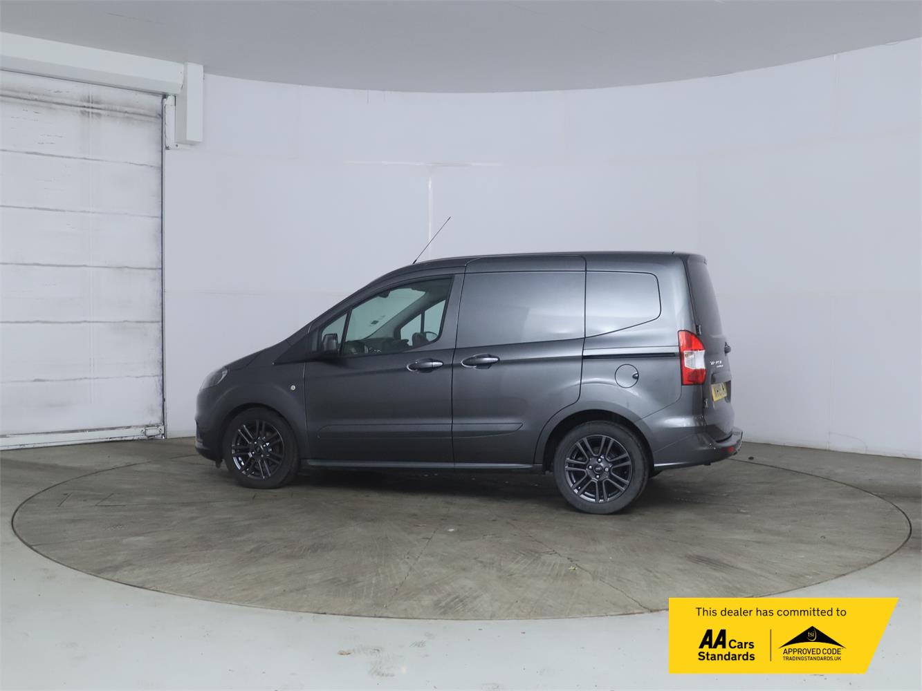 Used Ford Transit Courier 2019 for sale - 76534337: Photo 4