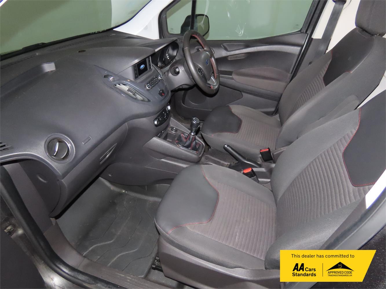 Used Ford Transit Courier 2019 for sale - 76534337: Photo 7