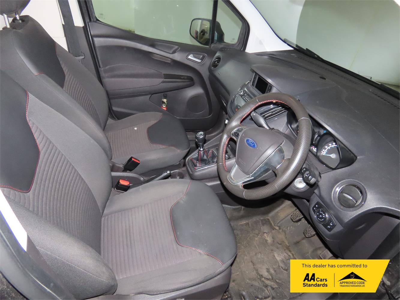 Used Ford Transit Courier 2019 for sale - 76534337: Photo 8