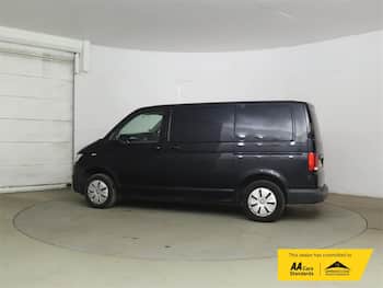 Used Volkswagen Transporter 2022 for sale - 79780276: Photo