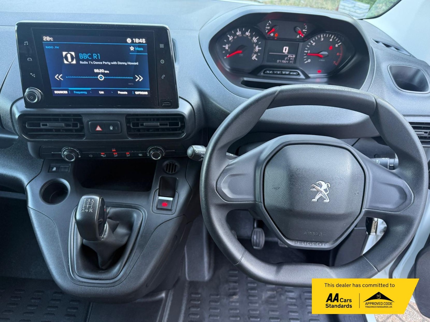 Used Peugeot Partner 2019 for sale - 78081696: Photo 19