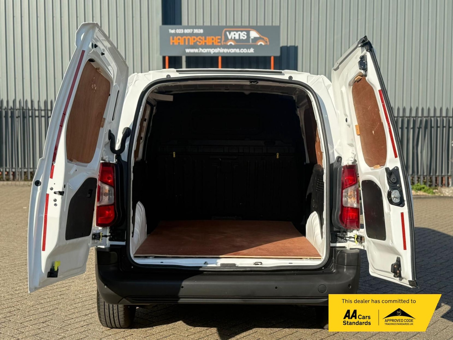 Used Peugeot Partner 2019 for sale - 78081696: Photo 23