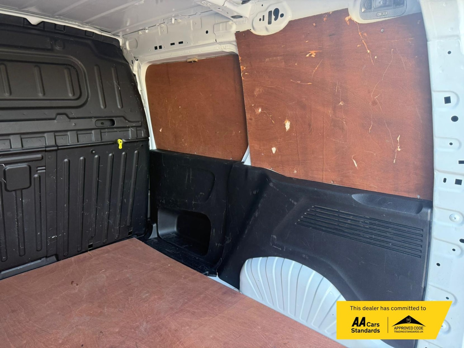 Used Peugeot Partner 2019 for sale - 78081696: Photo 27