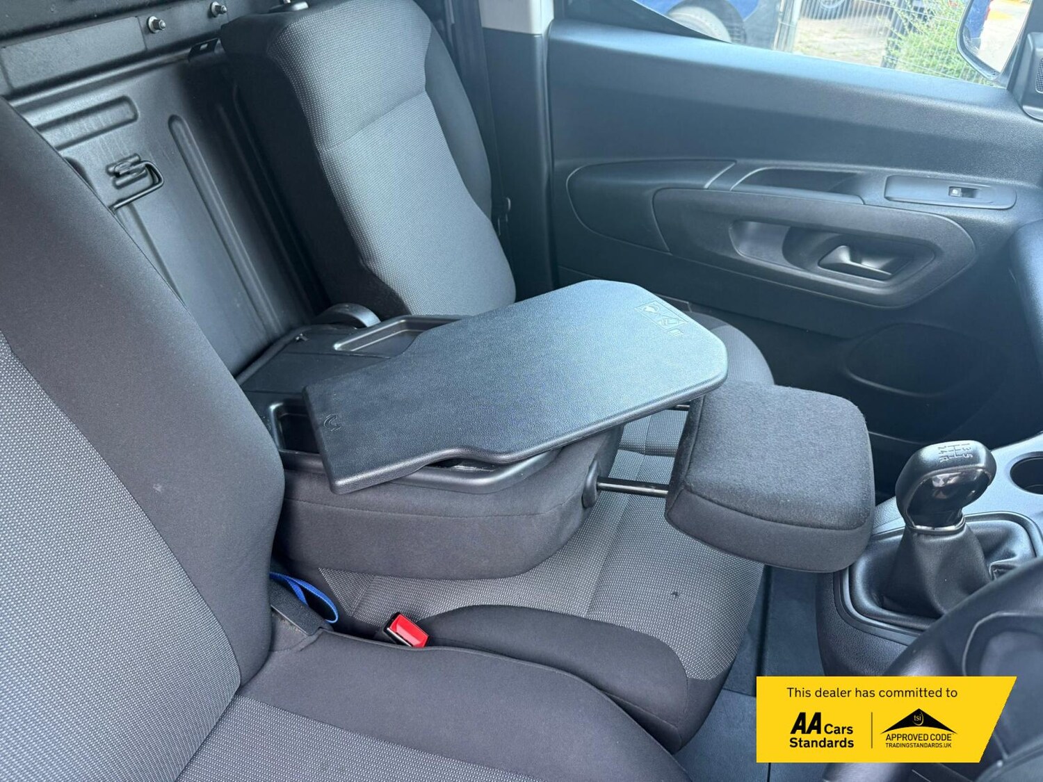 Used Peugeot Partner 2019 for sale - 78081696: Photo 42