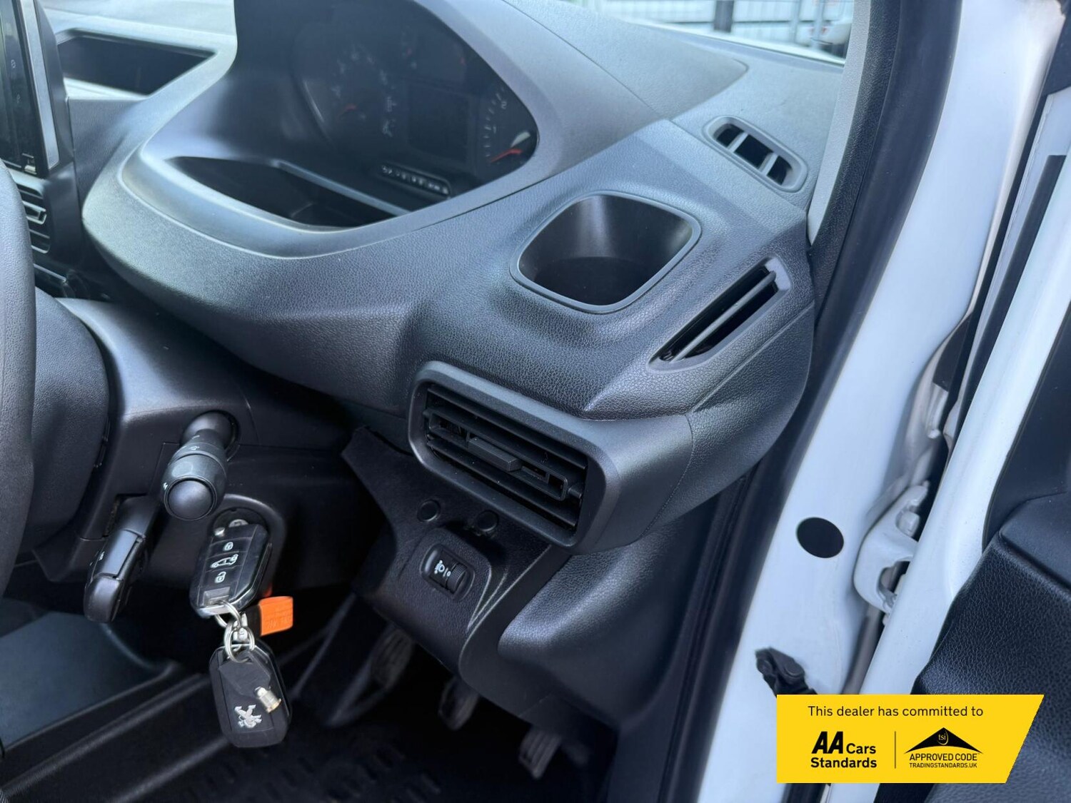 Used Peugeot Partner 2019 for sale - 78081696: Photo 50