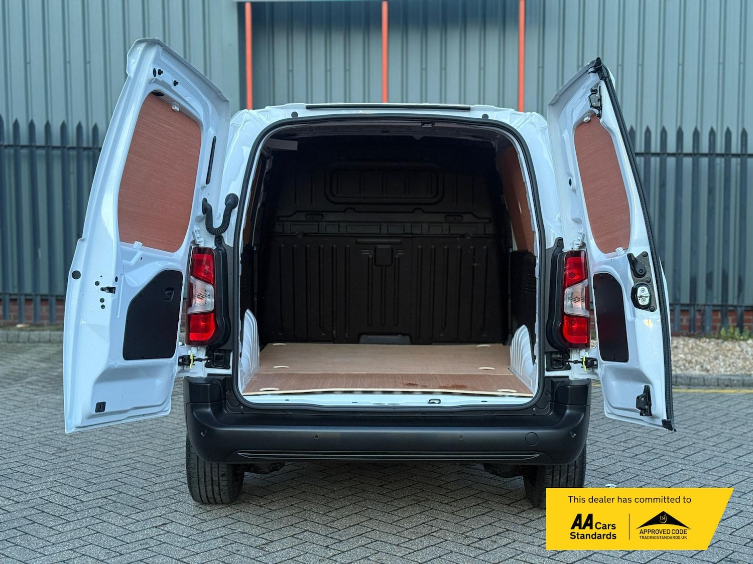 Used Vauxhall Combo 2024 for sale - 77445947: Photo 26