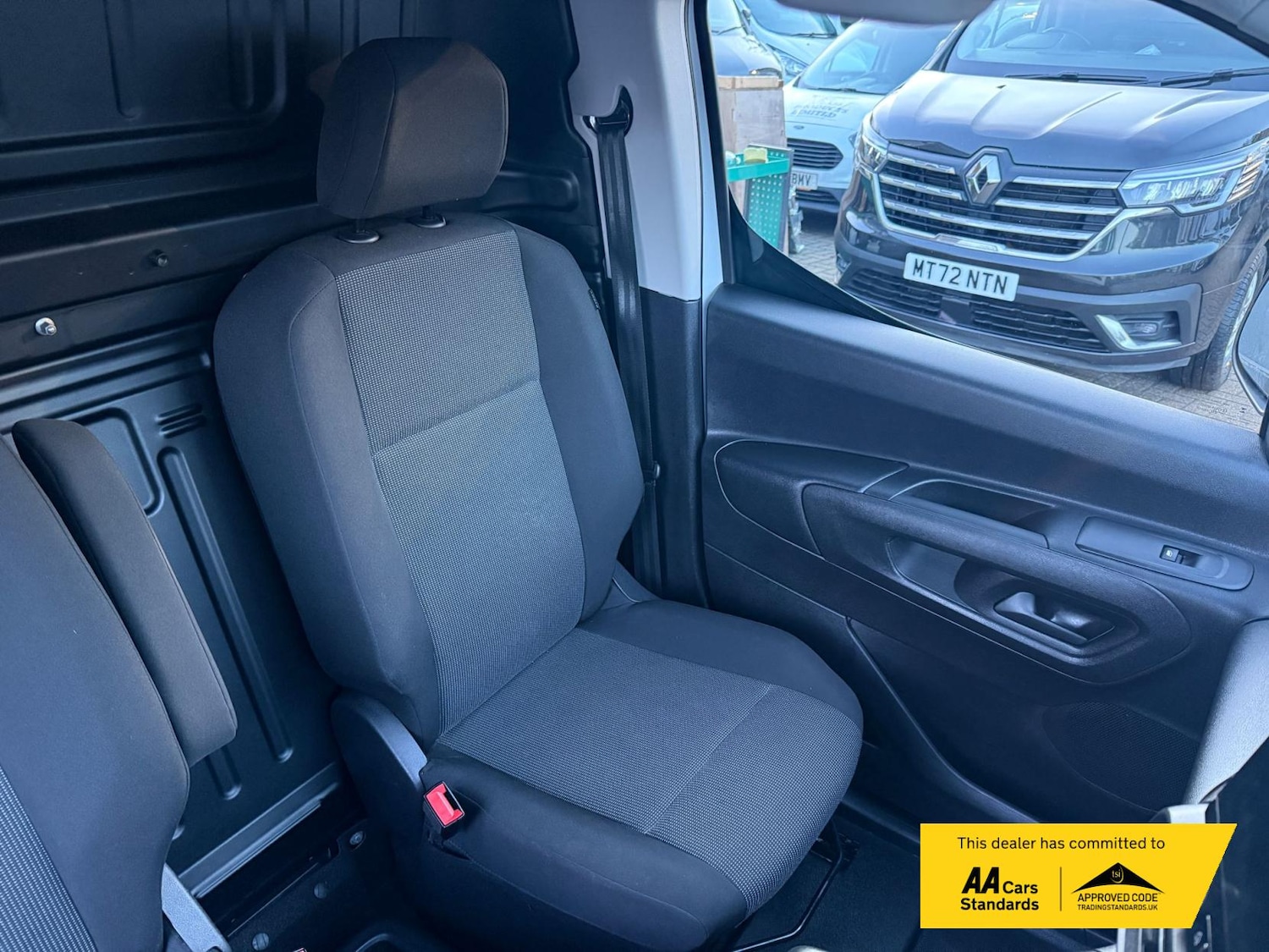 Used Vauxhall Combo 2024 for sale - 77445947: Photo 36