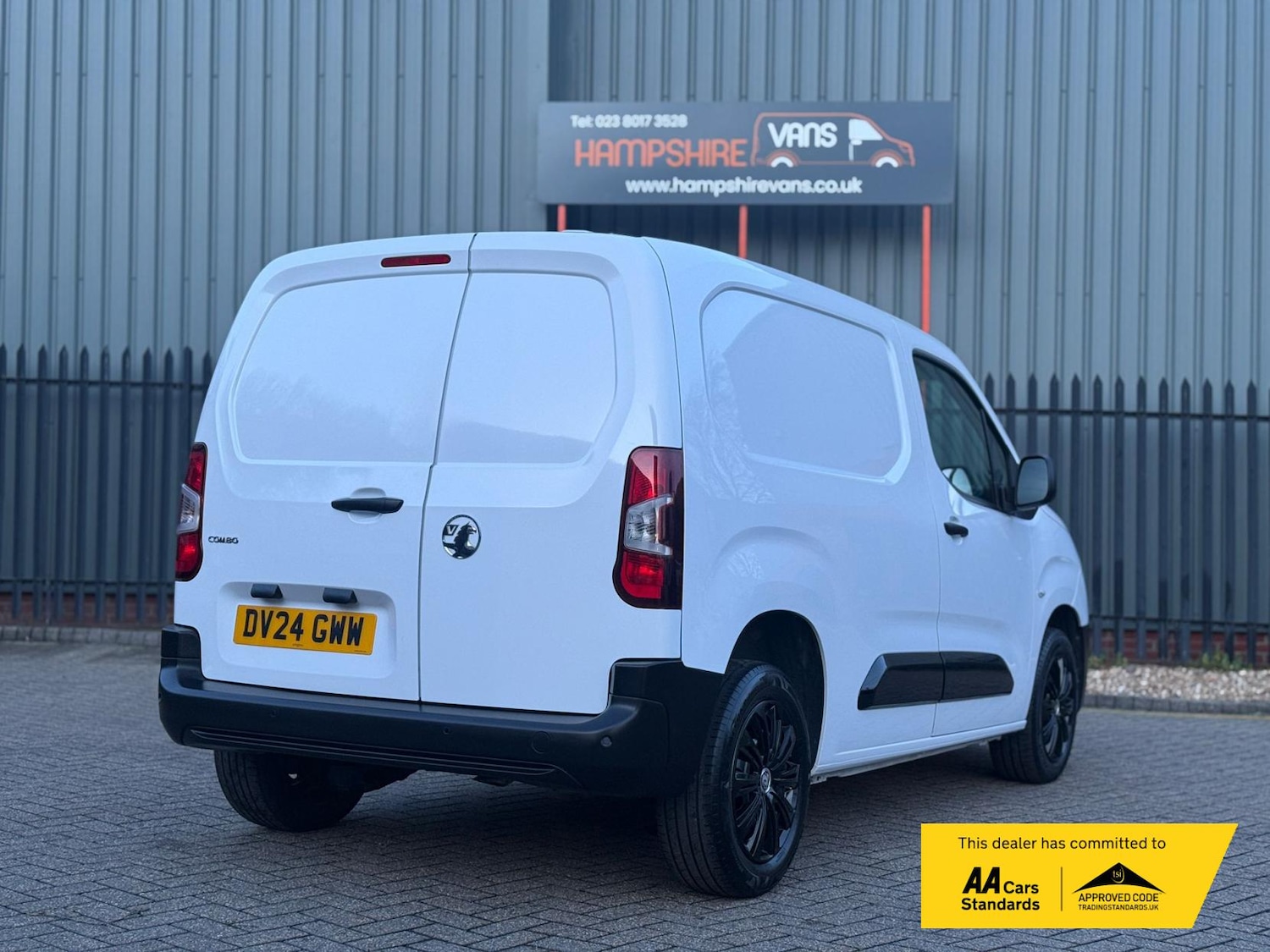Used Vauxhall Combo 2024 for sale - 77445947: Photo 5