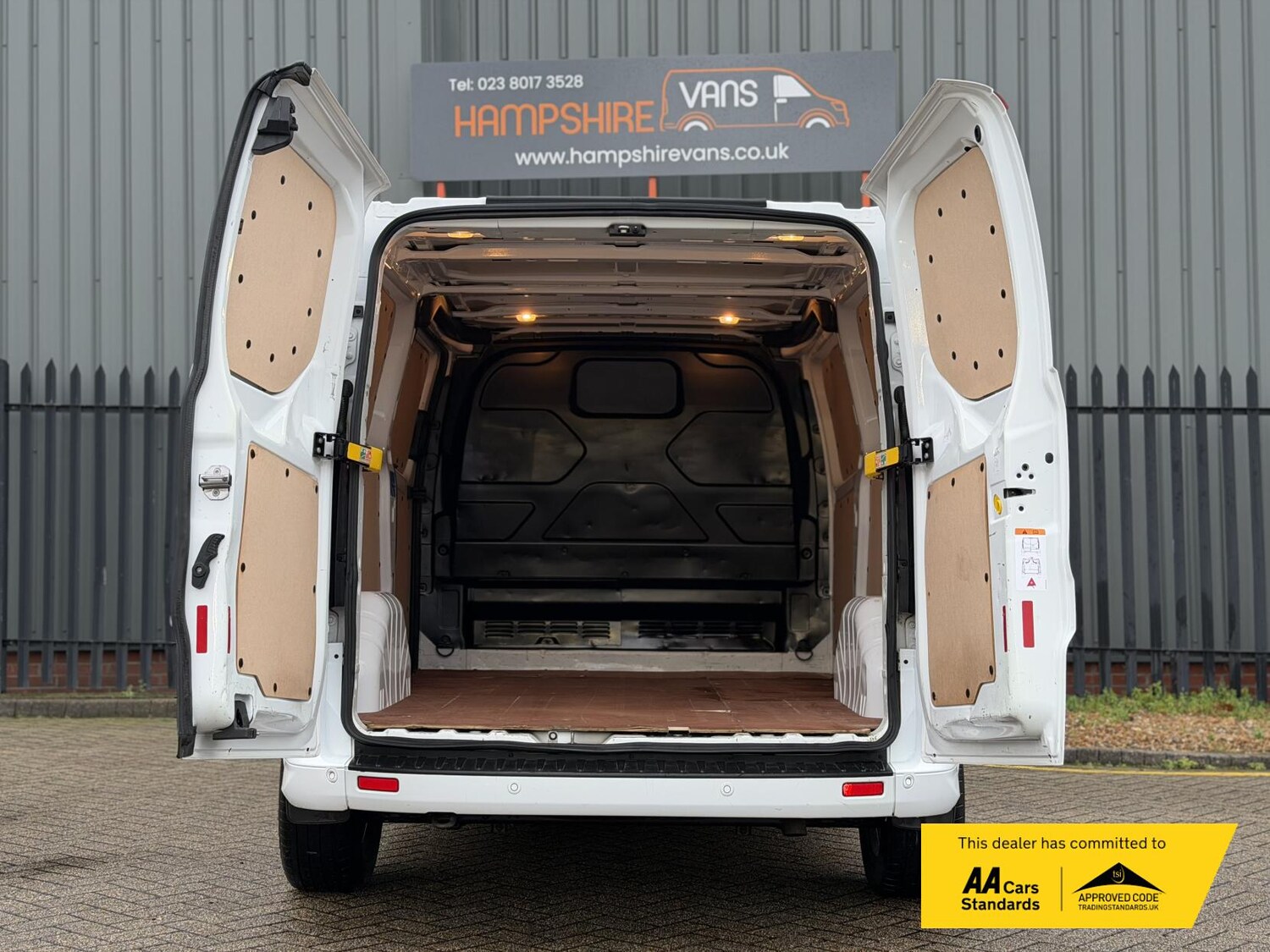 Used Ford Transit Custom 2019 for sale - 77339623: Photo 16