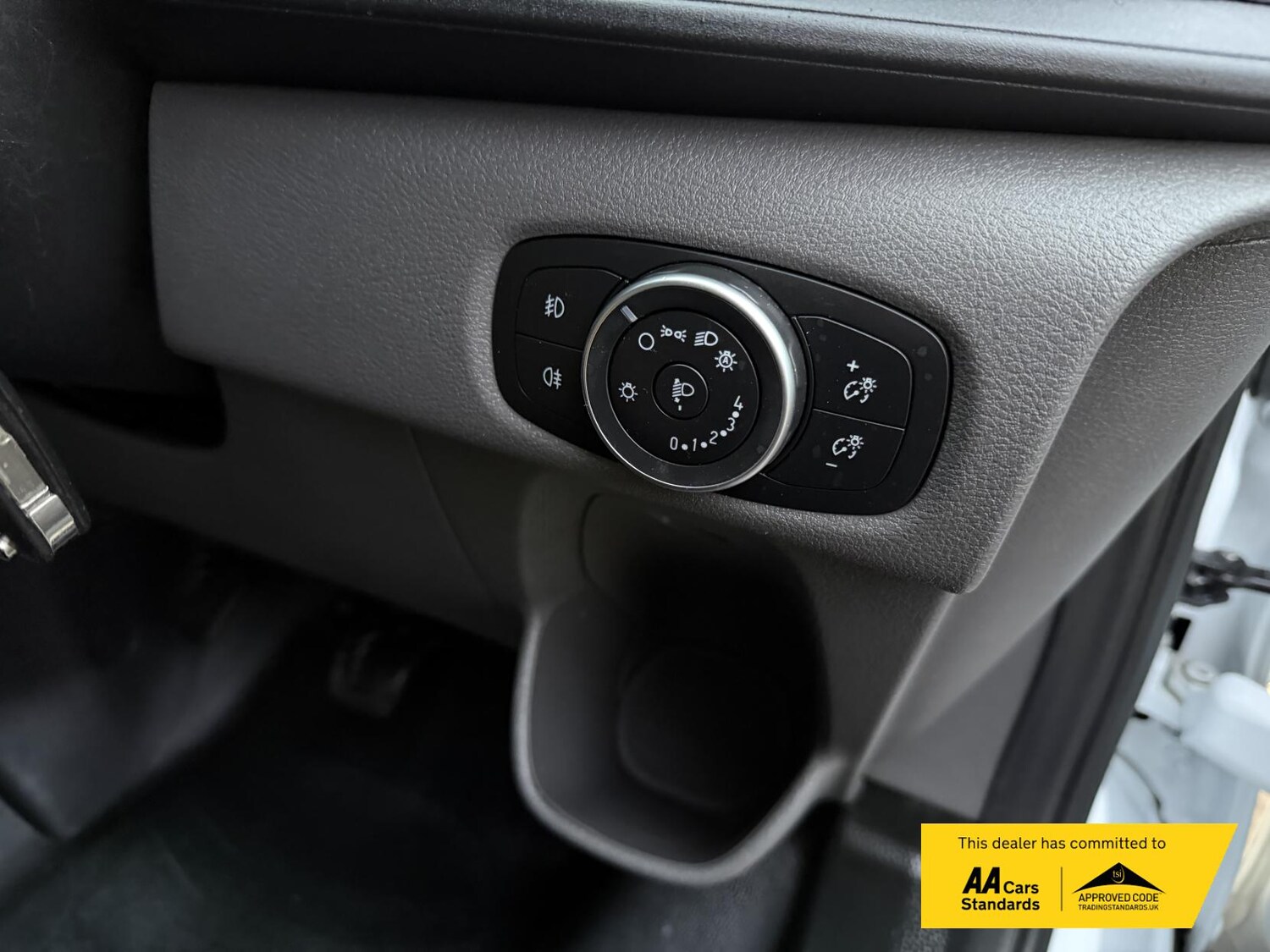 Used Ford Transit Custom 2019 for sale - 77339623: Photo 43