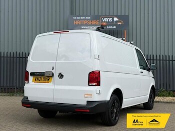 Used Volkswagen Transporter 2021 for sale - 75630018: Photo