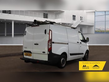 Used Ford Transit Custom 2016 for sale - 76104890: Photo 2