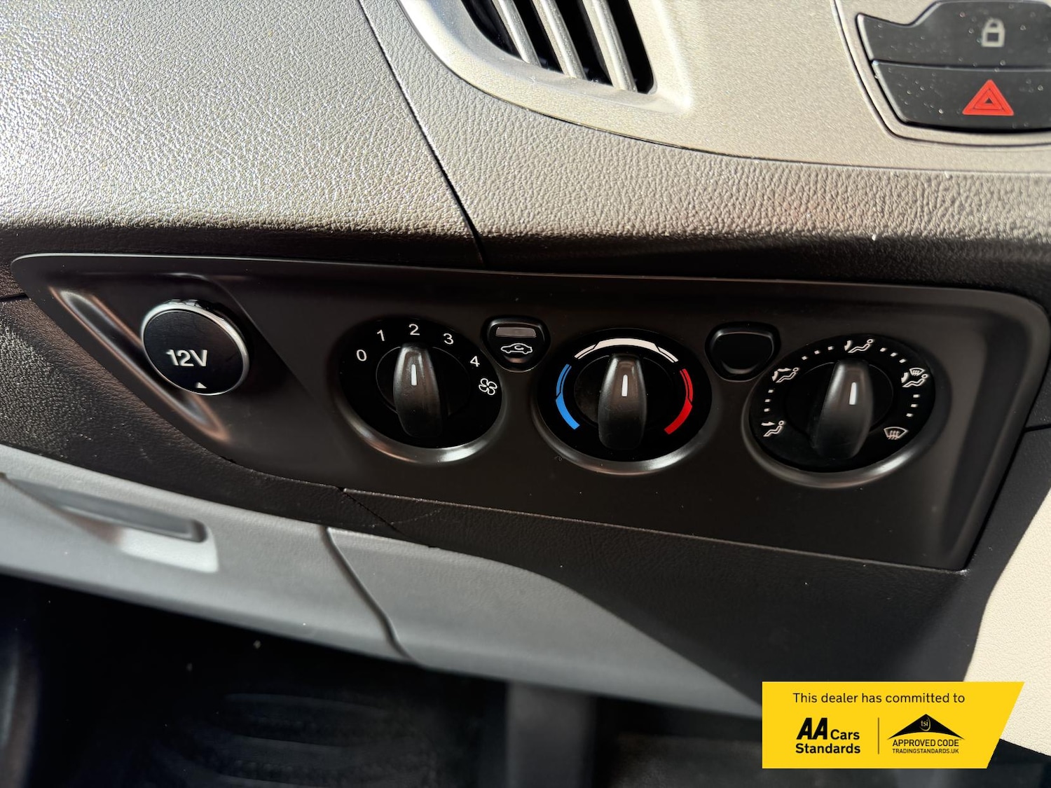 Used Ford Transit Custom 2016 for sale - 76104890: Photo 32