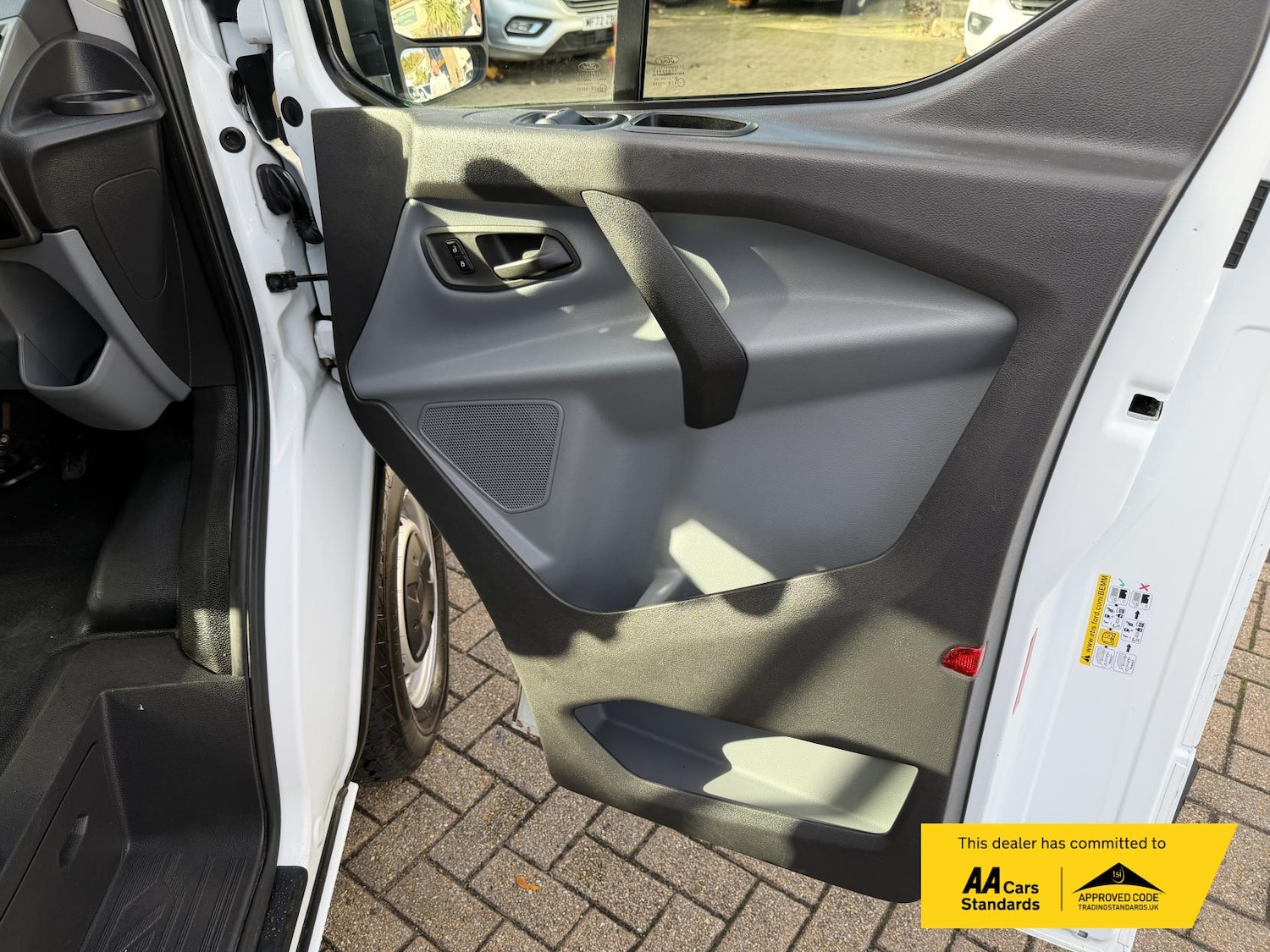 Used Ford Transit Custom 2016 for sale - 76104890: Photo 44