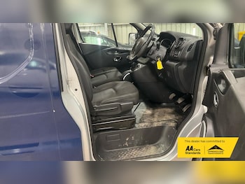 Used Vauxhall Vivaro 2019 for sale - 76379620: Photo