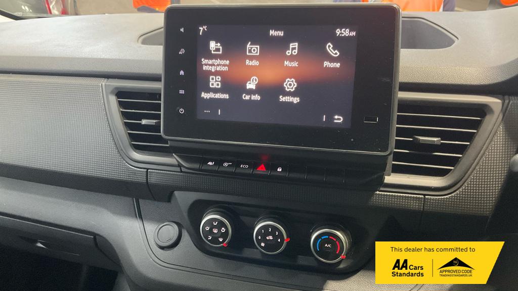 Used Renault Trafic 2023 for sale - 77406500: Photo 6