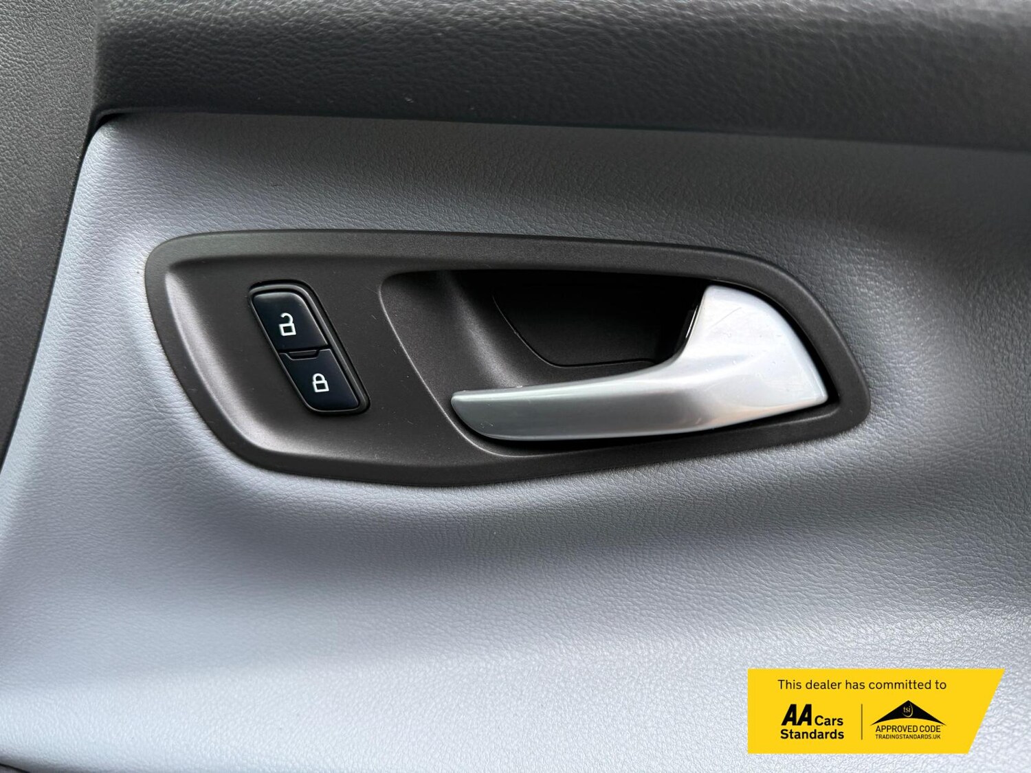 Used Ford Transit Custom 2017 for sale - 77563420: Photo 25