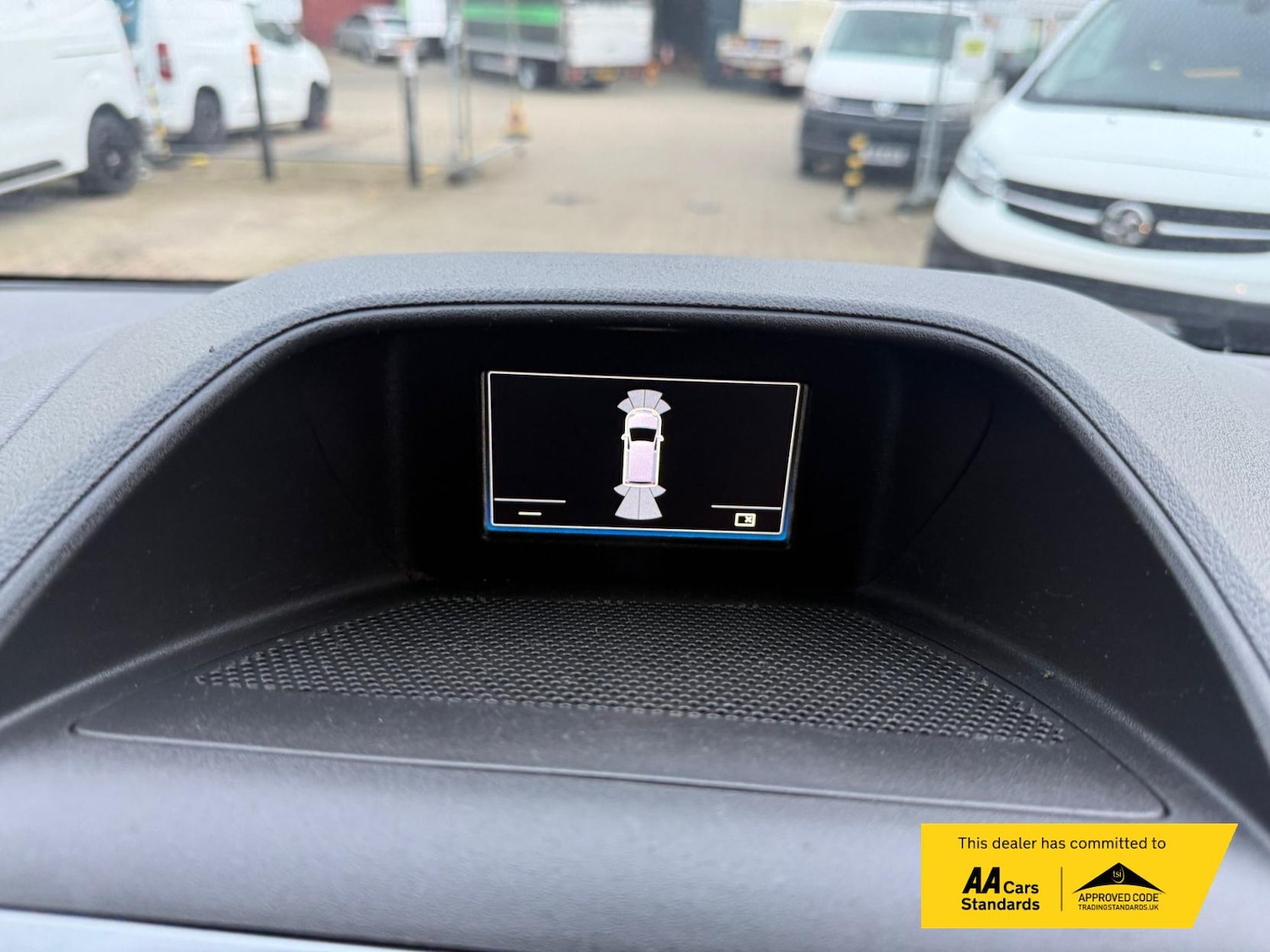 Used Ford Transit Custom 2017 for sale - 77563420: Photo 29