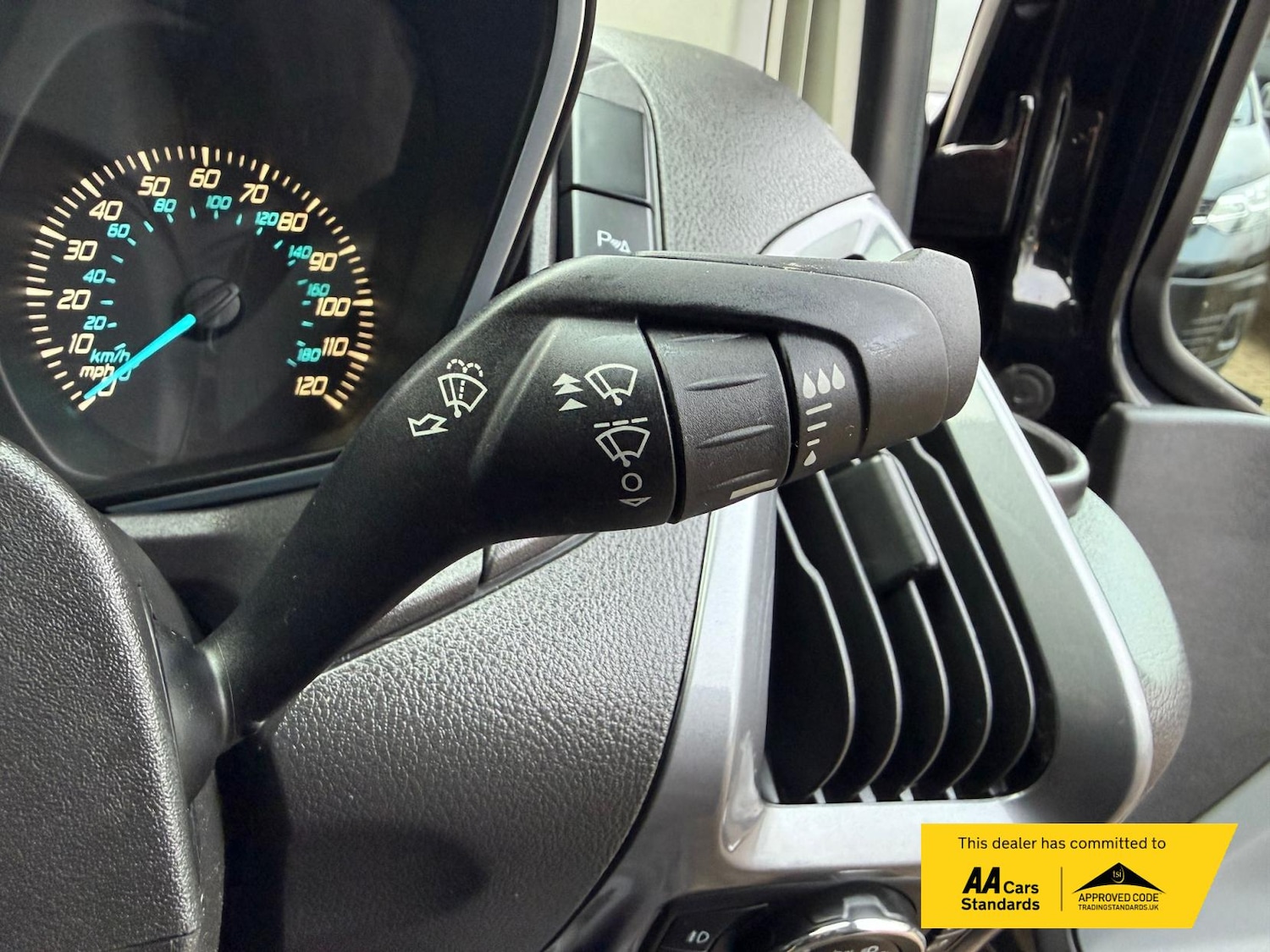 Used Ford Transit Custom 2017 for sale - 77563420: Photo 42