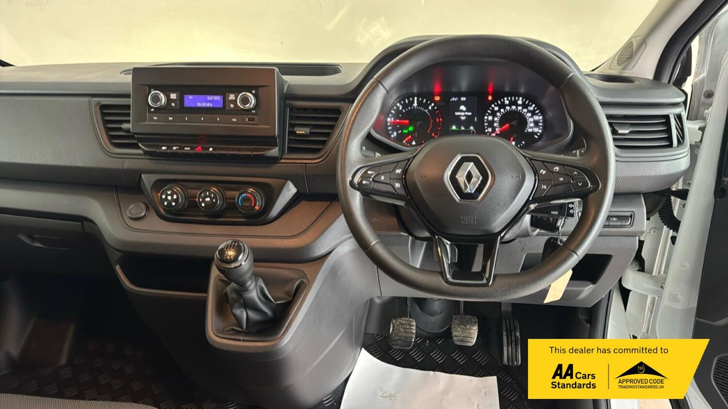 Used Renault Trafic 2022 for sale - 77906971: Photo 3