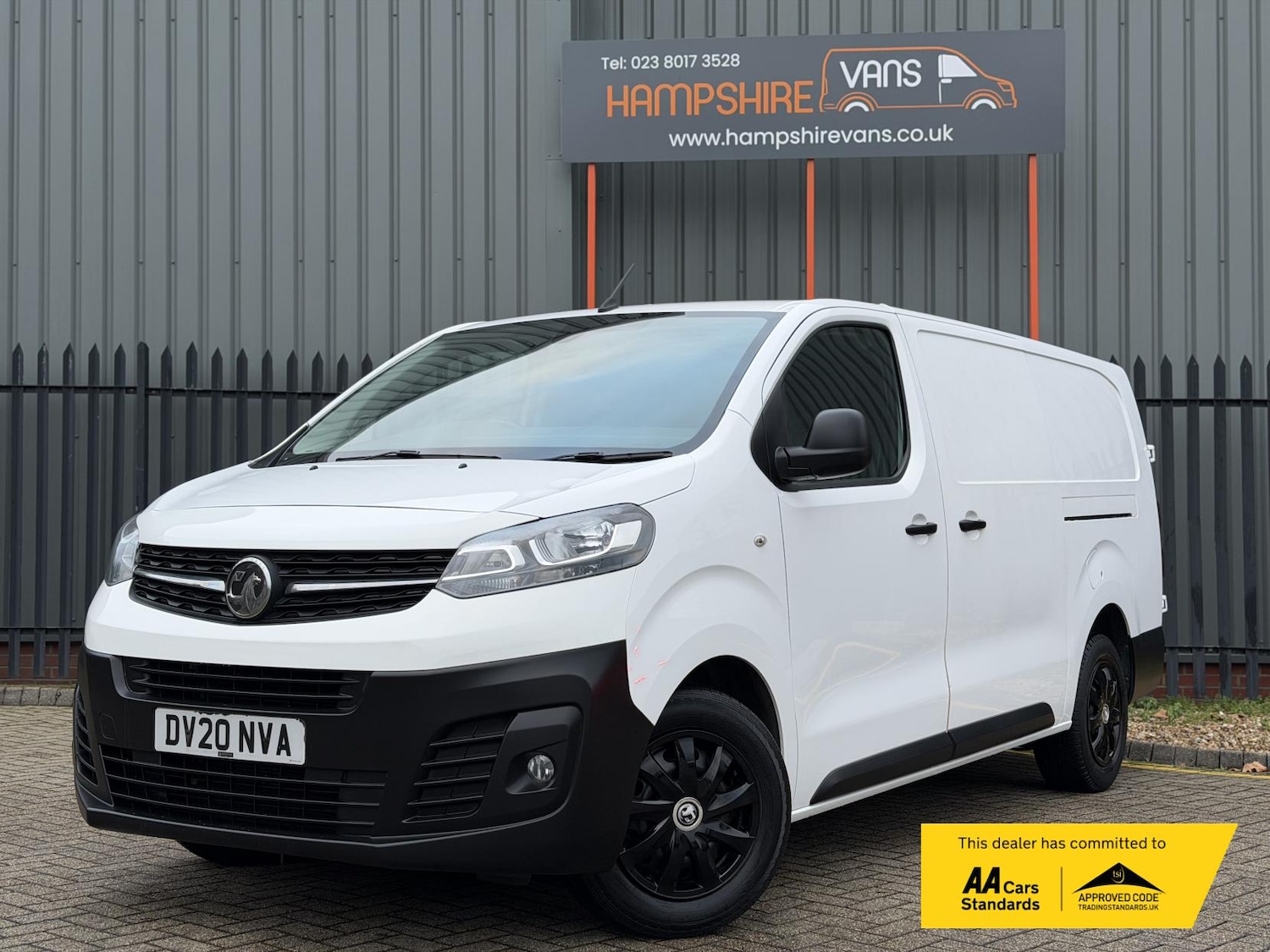 Used Vauxhall Vivaro 2020 for sale - 76688476: Photo 2