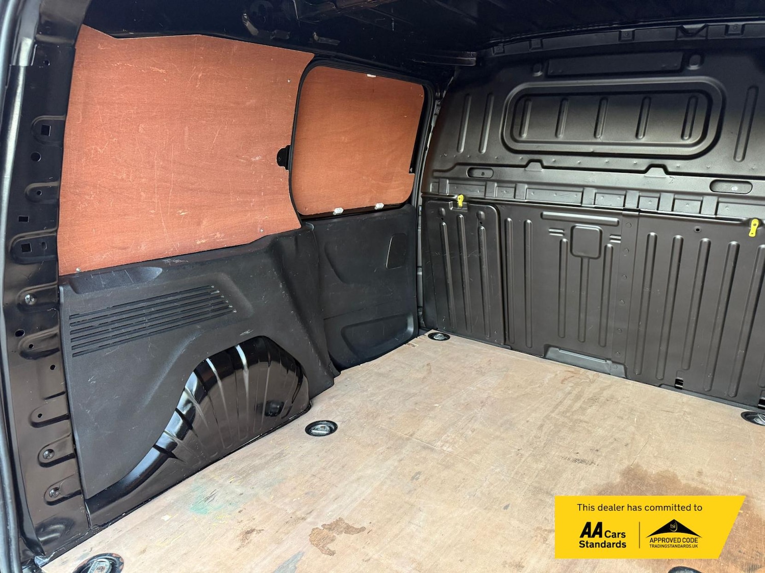 Used Vauxhall Combo Electric 2023 for sale - 75914684: Photo 20