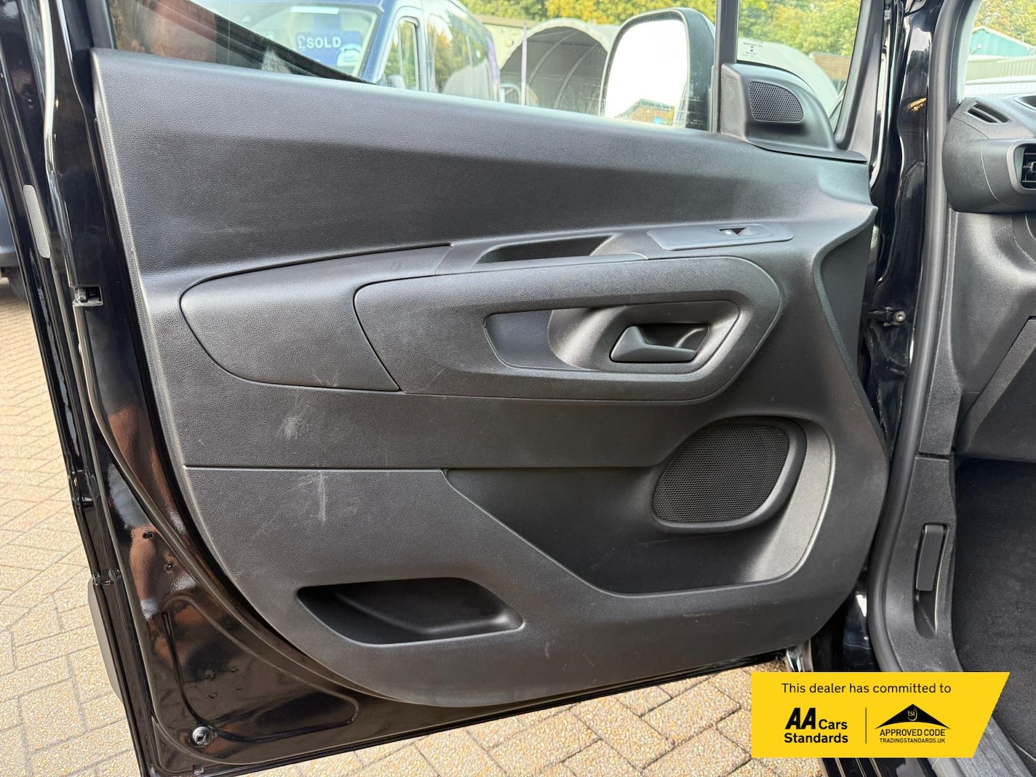 Used Vauxhall Combo Electric 2023 for sale - 75914684: Photo 34