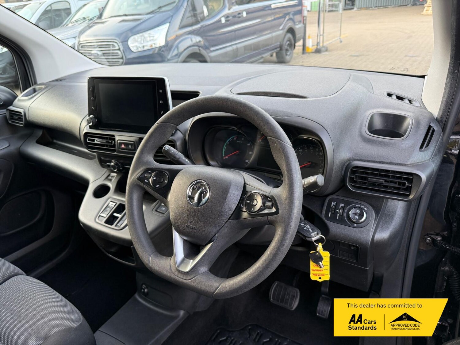 Used Vauxhall Combo Electric 2023 for sale - 75914684: Photo 49