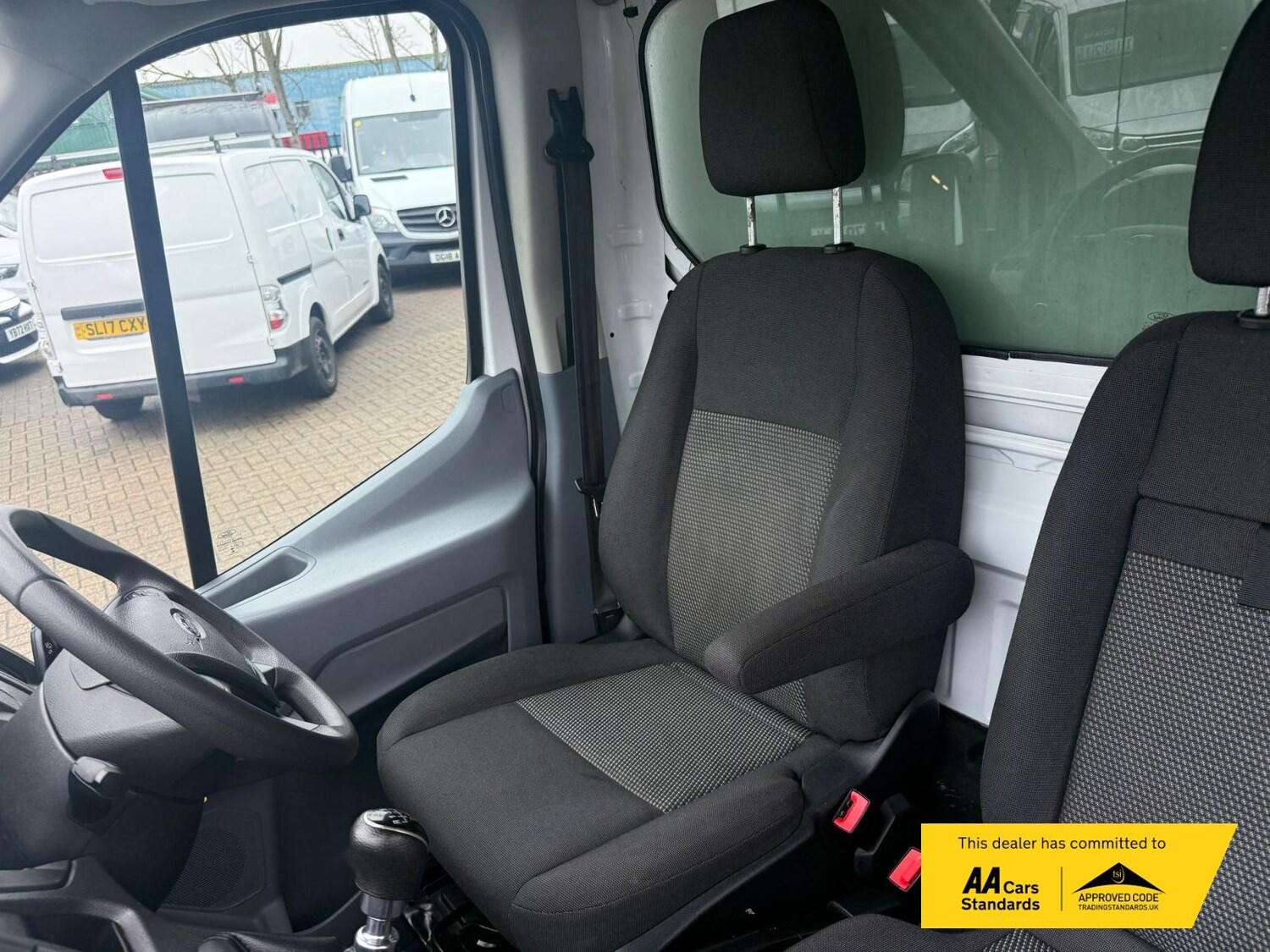 Used Ford Transit 2019 for sale - 77630937: Photo 48