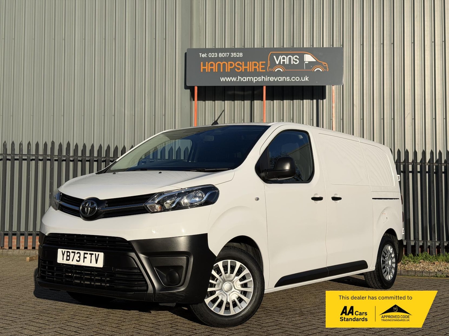 Used Toyota ProAce 2023 for sale - 76583996: Photo 2