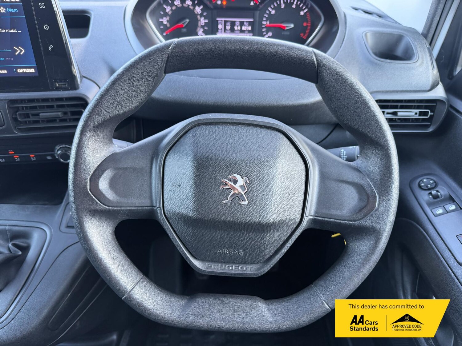 Used Peugeot Partner 2023 for sale - 76603325: Photo 20