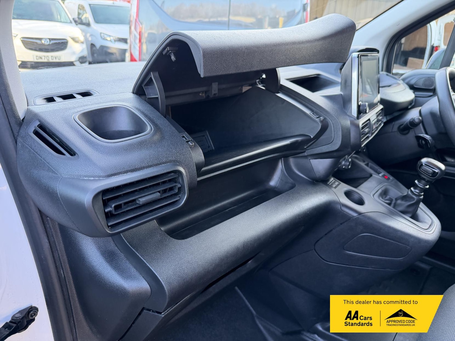 Used Peugeot Partner 2023 for sale - 76603325: Photo 24