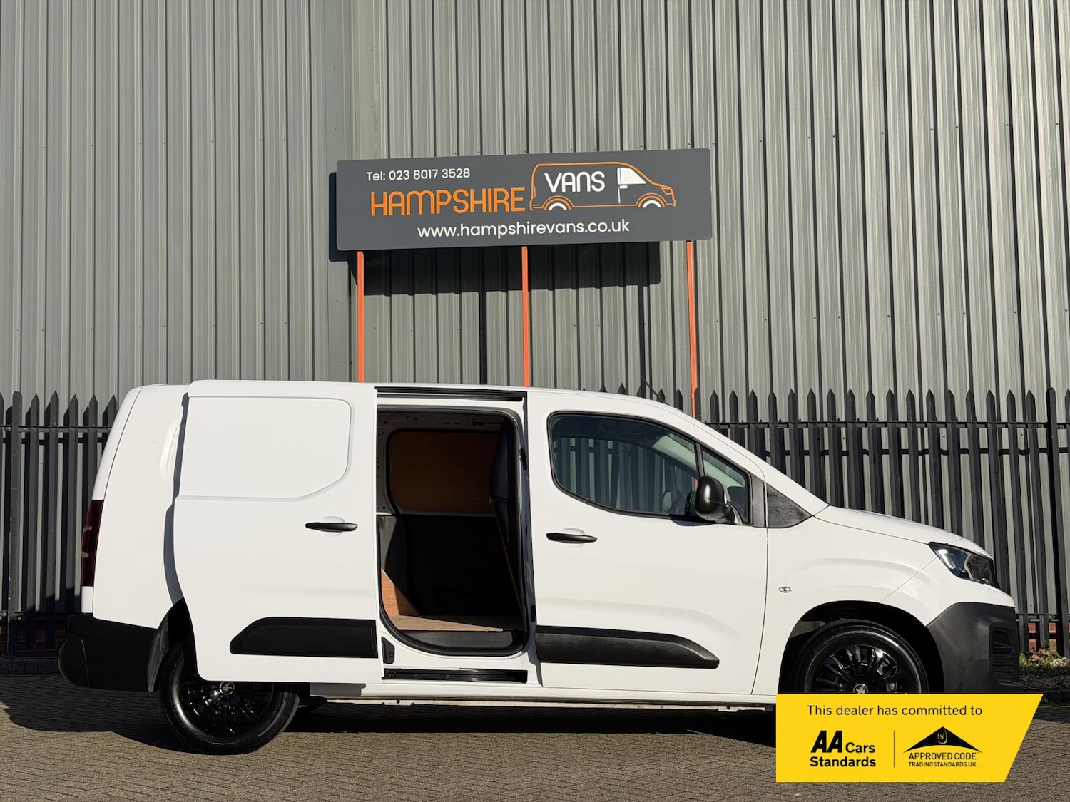 Used Peugeot Partner 2023 for sale - 76603325: Photo 6