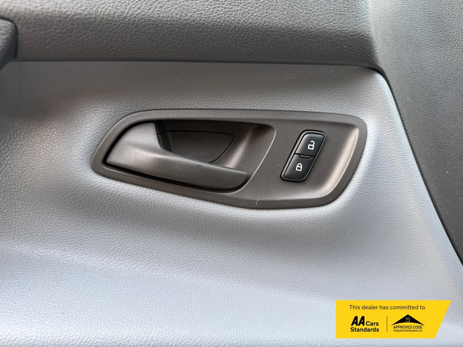 Used Ford Transit Custom 2016 for sale - 77141008: Photo 23