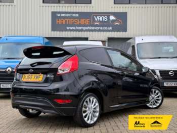 Used Ford Fiesta Van 2015 for sale - 74933218: Photo