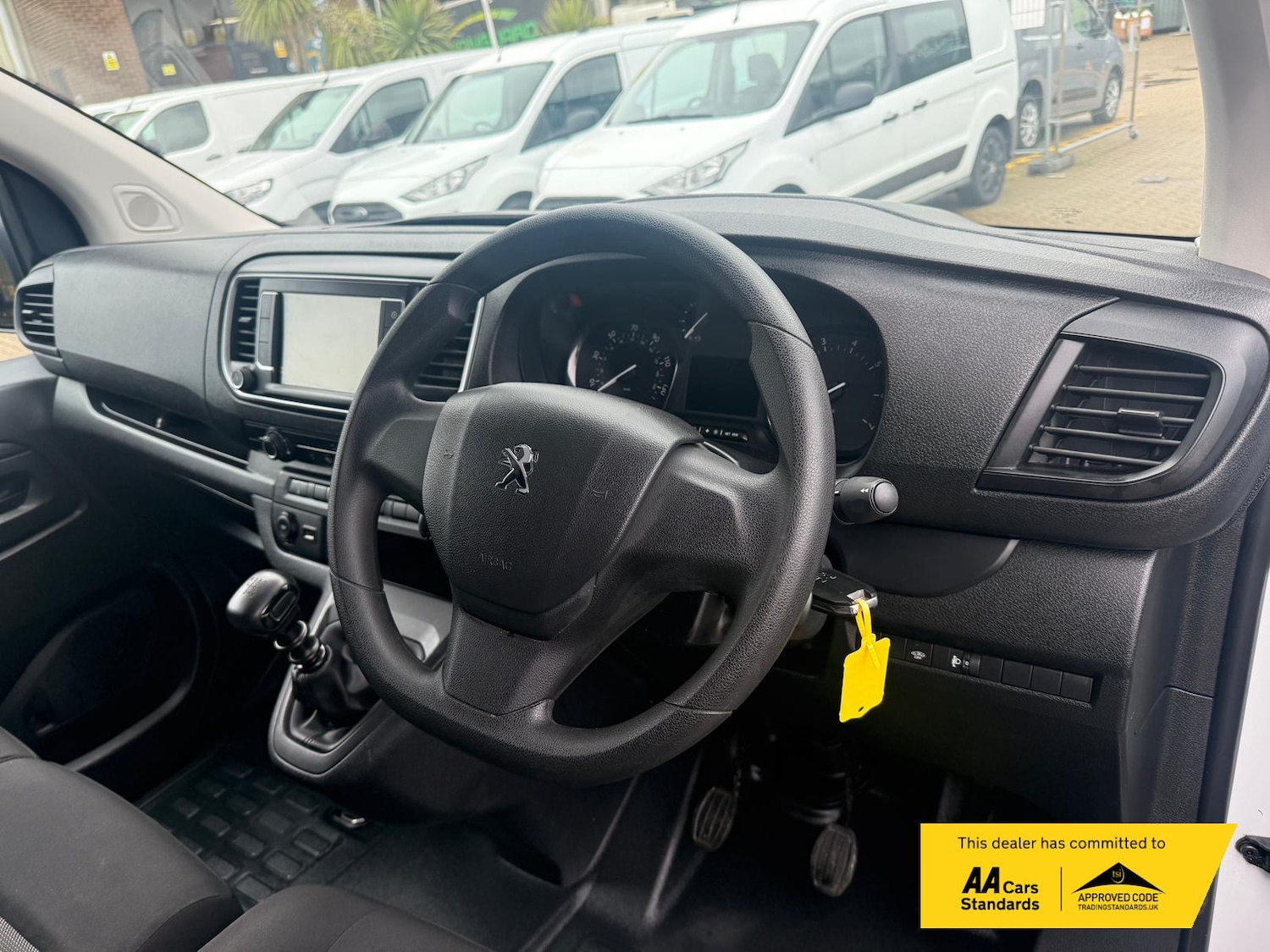 Used Peugeot Expert 2023 for sale - 77483074: Photo 39